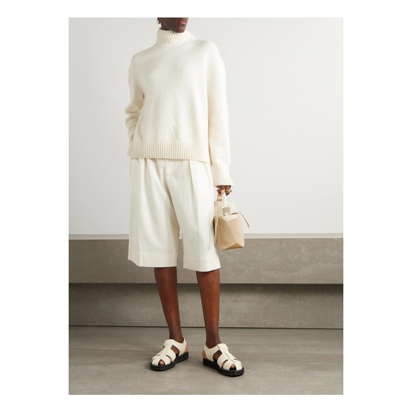 팍스빌 캐시미어 터틀넥 스웨터 크림 1647597349543528