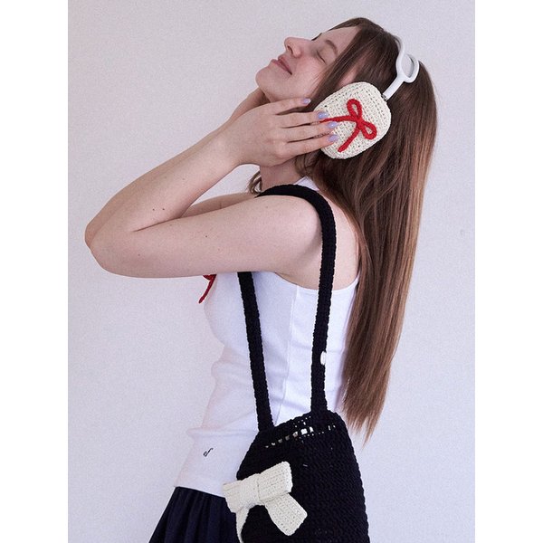 No.200 / Ribbon Crochet AirPods Max Case Cover _ Red