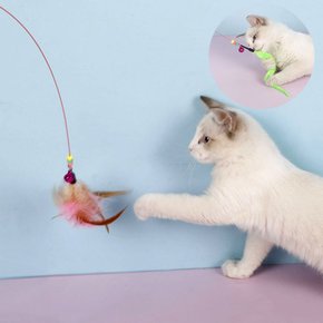 인터랙티브 고양이 플라잉 롱 와이어 낚시대 1+1 장난감 깃털 애벌레 공 하트 방울 물고기 나비