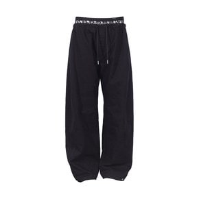 LACE LAYERED BALLOON PANTS_Black