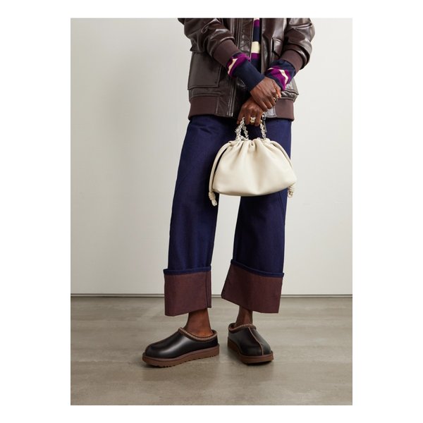 어그 태즈먼 리건 자수 가죽 슬리퍼 브라운 46376663162969275