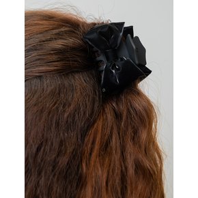 Padded ribbon hair claw clip, Misha