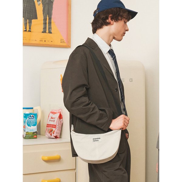 mini ver. Halfmoon cross bag_Butter cream