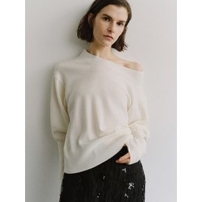 TIS WOOL OFF-SHOULDER KNIT TOP_3COLORS