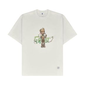 아더에러 x 디즈니 그루트 티셔츠 01 오프 화이트