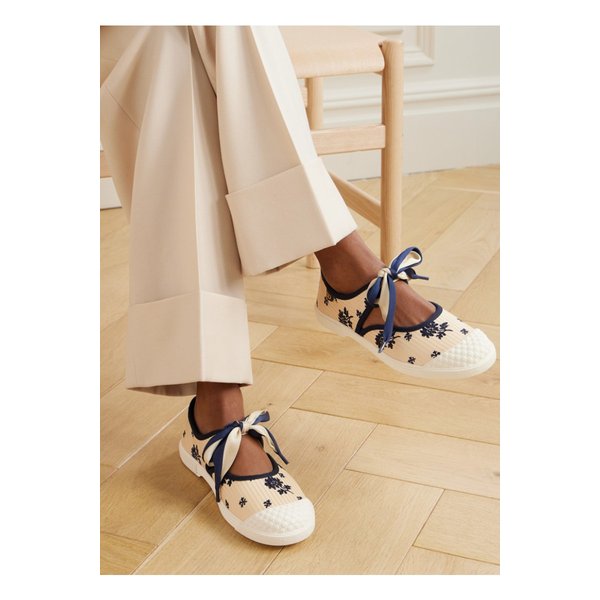 베이 바이 베이 발레리나 고무 트리밍 실크 자카드 스니커즈 1647597350076965