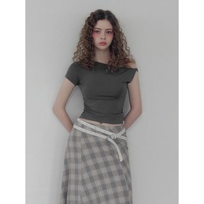 베티즌 언발 꼬임 티셔츠
