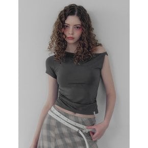 베티즌 언발 꼬임 티셔츠