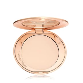 charlottetilbury 한정판 에디션 에어브러쉬 플로러스 피니쉬 파우더 01 페어