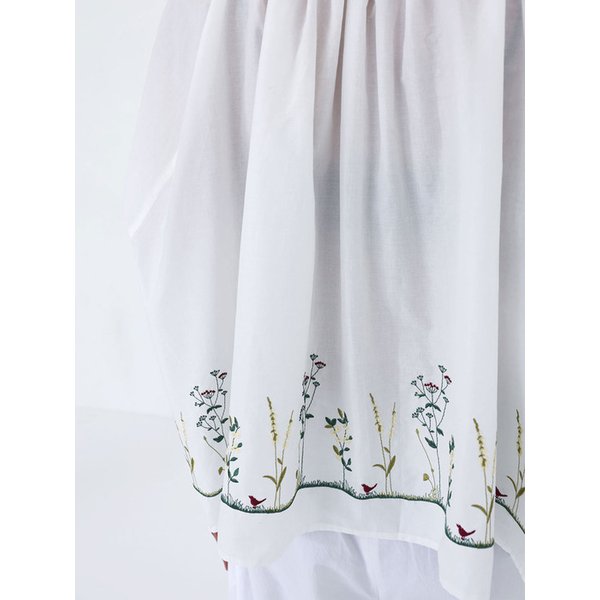 FLORA EMBROIDERY BLOUSE