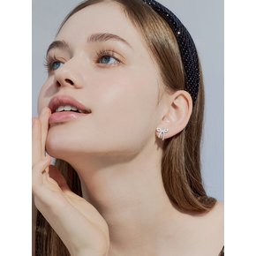 joyful ribbon cubic earring