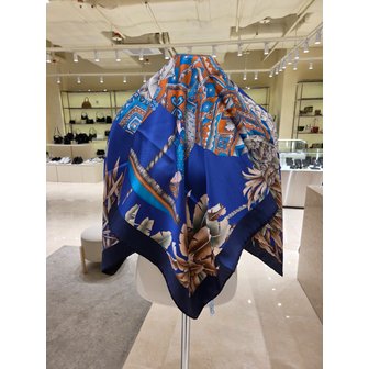 페라가모 [부산점] 여성 실크 스카프 31-0118-756257