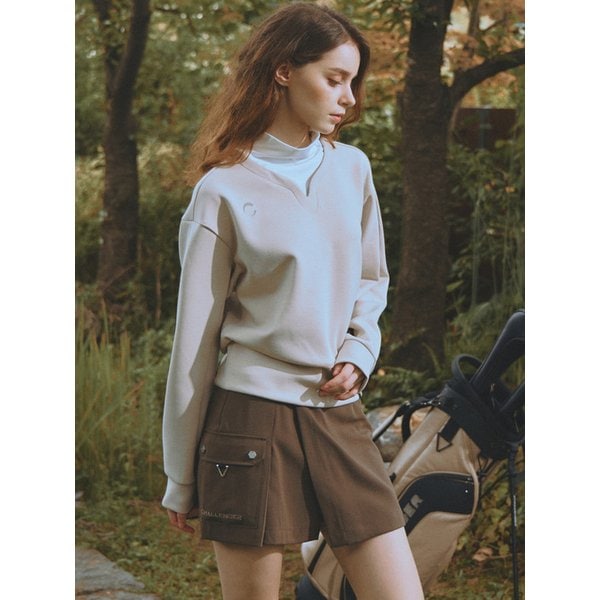 여성 레이어드넥 소프트쿠션 긴팔티셔츠 라이트베이지