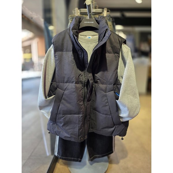 [시흥점] 무지 하이넥 덕다운 조끼(남녀공용)/JGZZ54901BK