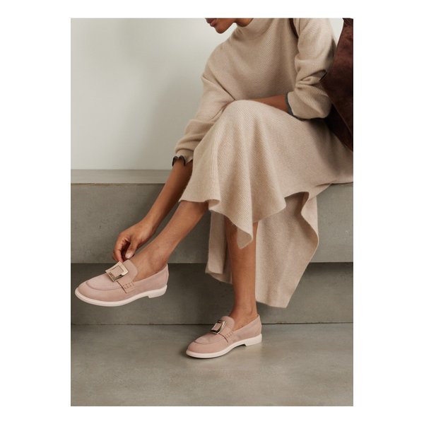 장식 스웨이드 로퍼 베이지 1647597332451253