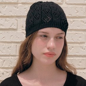 CORSAGE KNIT BEANIE BLACK