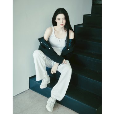 지오다노 NEW 한소희 스트레이트 핏 트레이닝 팬츠 415521