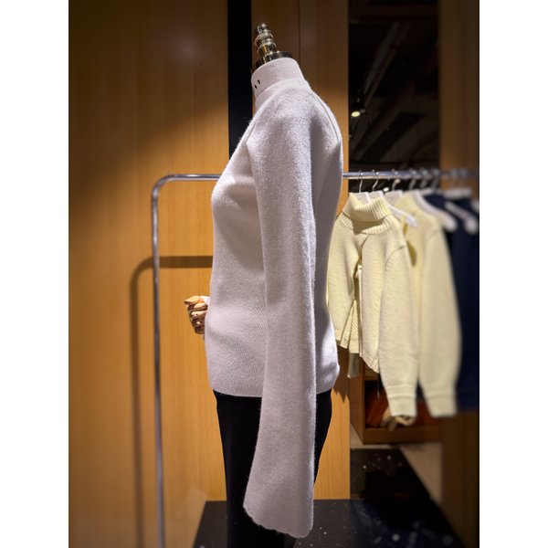 [시흥점] 여성 꽈배기 포인트 스켈럽 하프넥 니트 (ER4JK102)