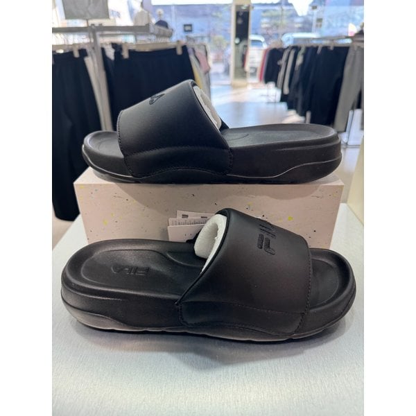 [여주점] 1SM02775H 001 SLEEK TENDER 25 슬릭텐더 25 남녀공용슬리퍼