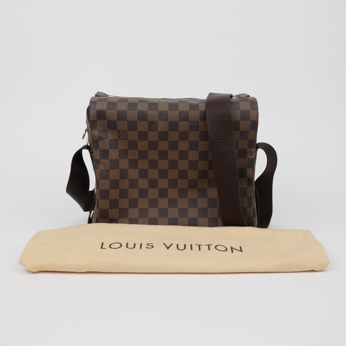 확대된 대표 https://image-cdn.trenbe.com/resale-product-photo/869827/1789548267094-fae4d42e-d967-4543-8acf-c88686c03cce.jpg