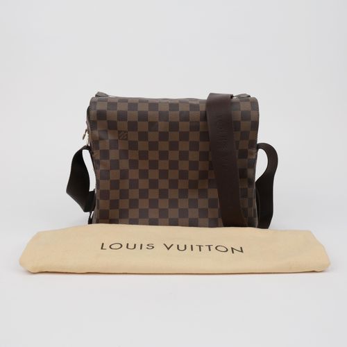 https://image-cdn.trenbe.com/resale-product-photo/869827/1789548267094-fae4d42e-d967-4543-8acf-c88686c03cce.jpg