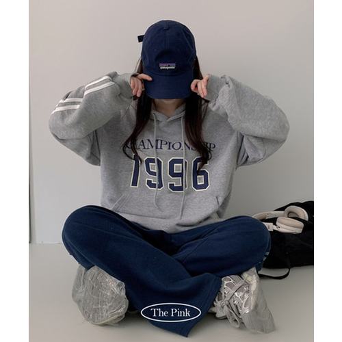 아반 오버핏 프린팅 트랙 후드티