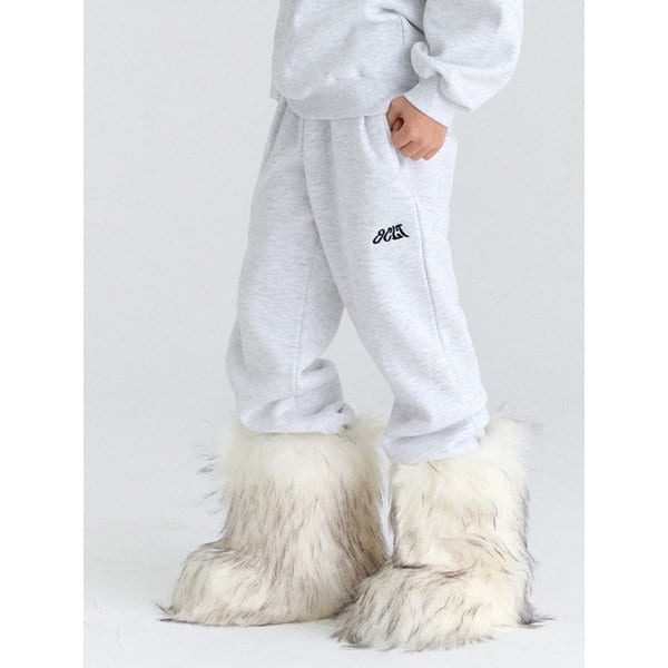 E06 기모 미니로고 조거팬츠(라이트그레이)