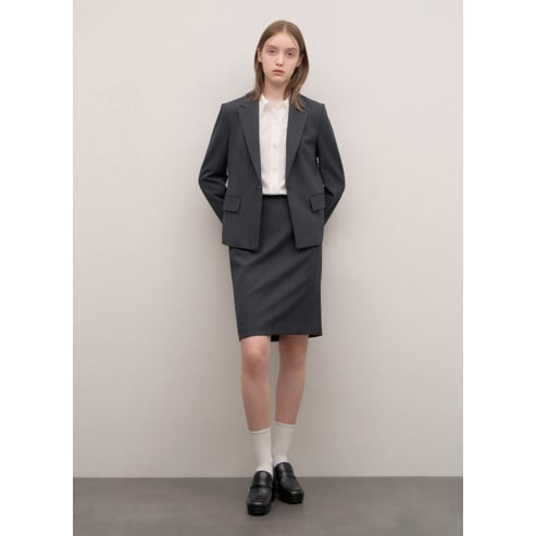 시스티나 [24 F/W][SET] 미니멀 싱글 원버튼 자켓 H라인 미디스커트 세트