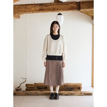 폴트 U-neck crop sweatshirt  / Oatmeal