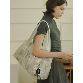 [파우치세트] glossy shoulder duffel bag _Light gray