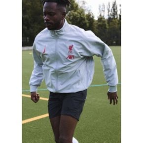 5136098 Nike LIVERPOOL FC NIKE DF STRIKE ANTHEM HOME JACKET THIRD - Club wear light smoke