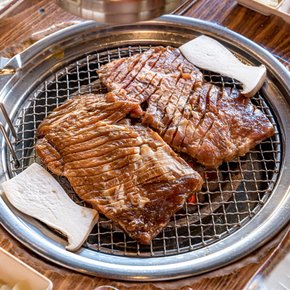 양념돼지갈비 수제양념구이 700g (2인분)/돼지갈비 양념갈비