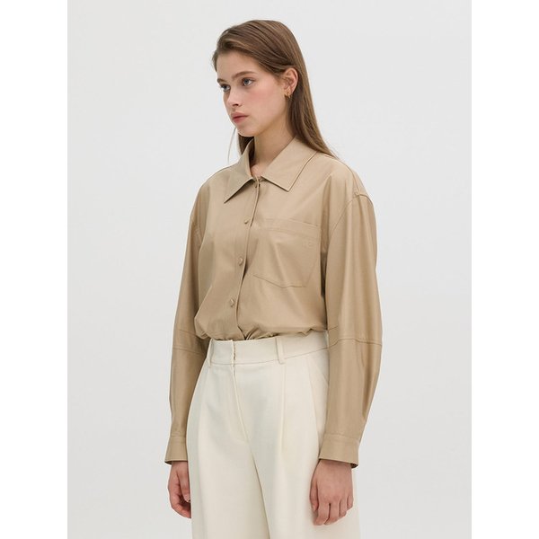 페이크 레더 볼륨 소매 셔츠 OL4WBA240