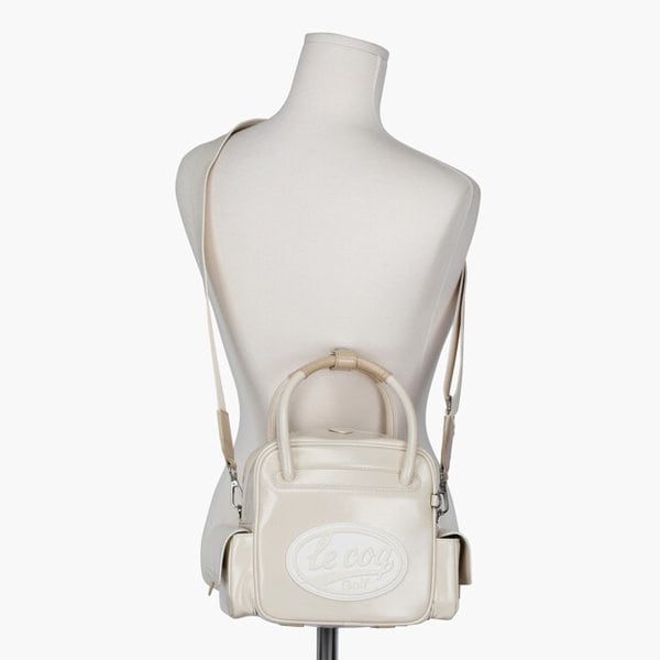 [여주점] 여성 로고 포인트 큐브백 GR222LBG42 BEGE