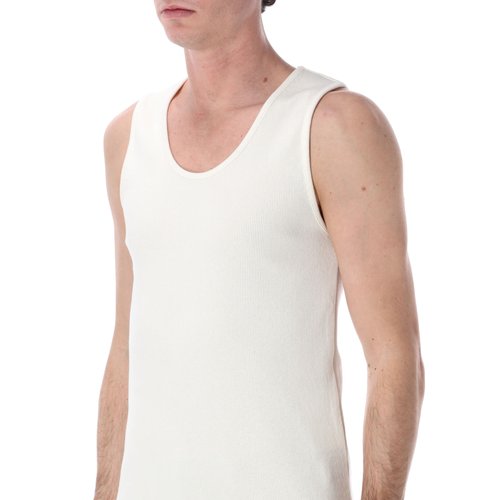 3xckgugera.jpg