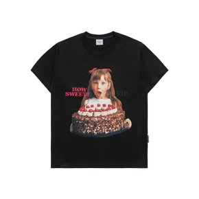 CHOCOLATE CAKE GIRL LETTERING BABY FACE SHORT SLEEVE T-SHIRT 초콜릿케이크걸레터링