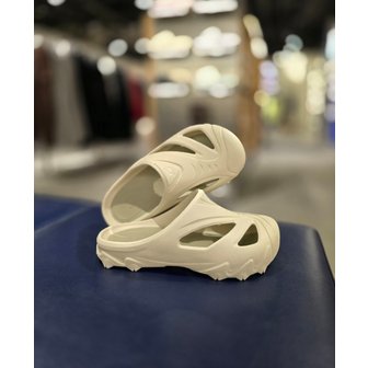 휠라 [파주점] 오크먼트 클로그 슬리퍼(1SM02788H-920)