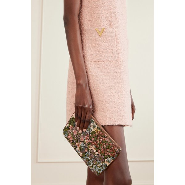 V로고 미디엄 플로럴 자카드 캔버스 클러치 46376663162984920