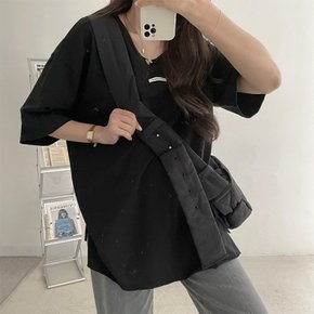 / 퓨쳐 레터링 패치 U넥 트임 오버핏 반팔 티셔츠