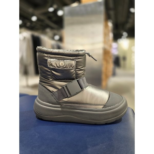 [파주점] 푸퍼 포켓 부츠 (1HM02246G-050)