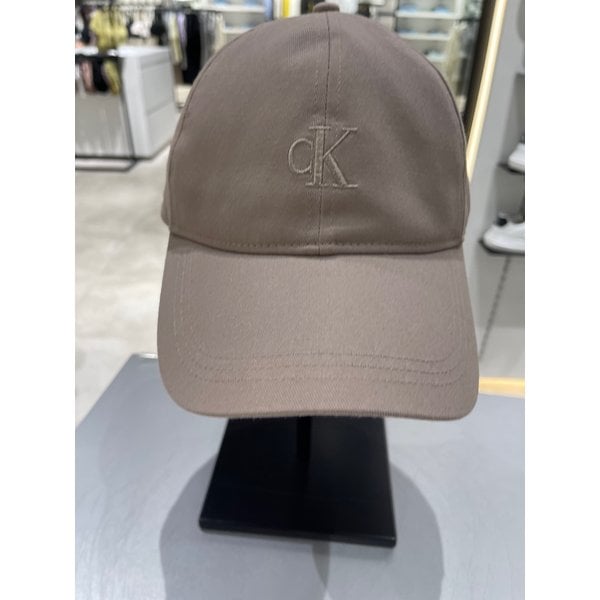 [파주점] [CK진]남녀공용 엠브로이더리 로고 볼캡 4G5038G-QJK