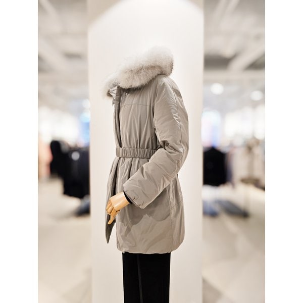 [파주점] [더아이잗컬렉션]폭스퍼 칼라 하프 구스다운 점퍼 CPBA2PD771