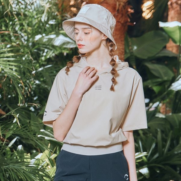 [부산점] 냉감나일론스판 3줄로고 여성 후디 반팔티셔츠 라이트베이지_CHD2WST0637LB