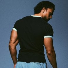 82 머슬핏 트랙 숏 슬리브 블랙