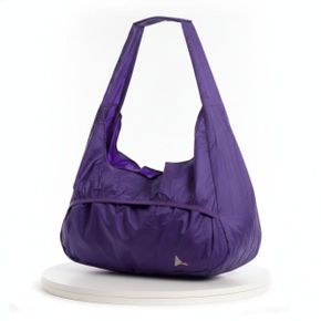 26 LAKI PACKABLE KNOT BAG YBUW219FA13-PLE0001 라키 패커블 노트 백 1025398