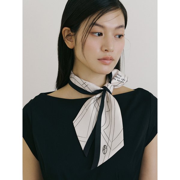 [단독] Pattern Long Twilly Silk Scarf - Cream