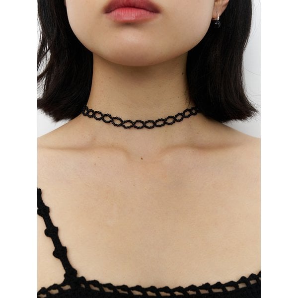 black bead lace chocker