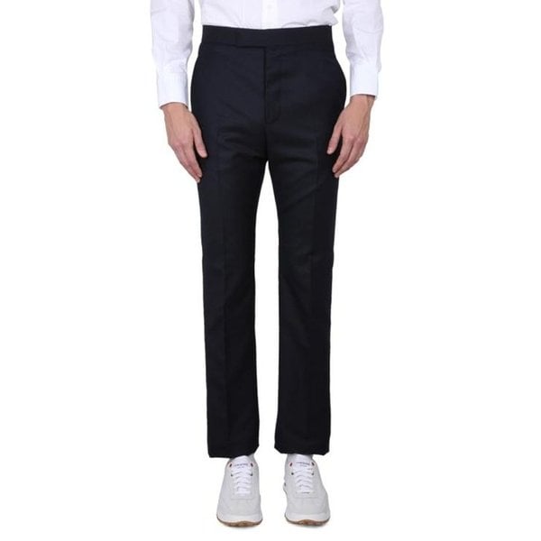 확대된 대표 Main Image