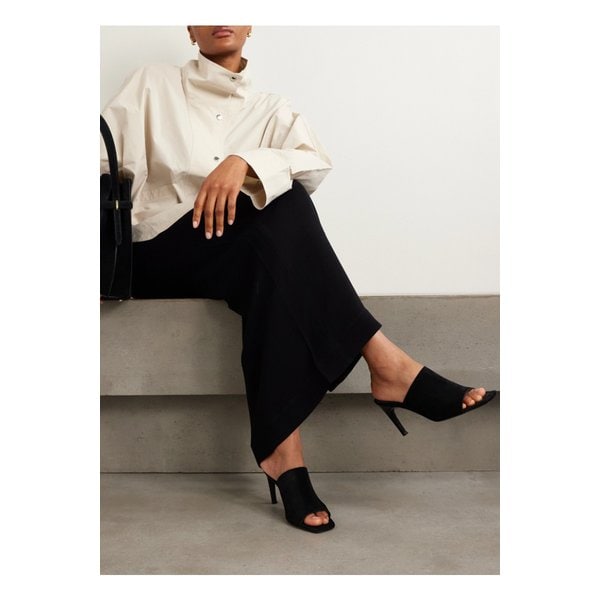 스웨이드 뮬 블랙 46376663162874039