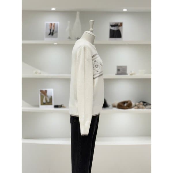 [여주점] 여성 라운드넥 레터링 니트 풀오버 (D244KSK047)